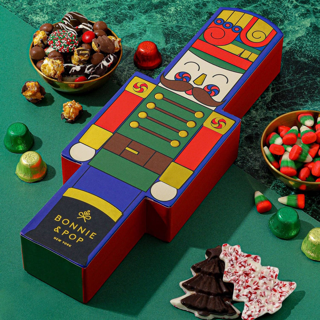 Christmas Gift Basket – Festive Soldier Box with Holiday Candy & Chocolate Assortment