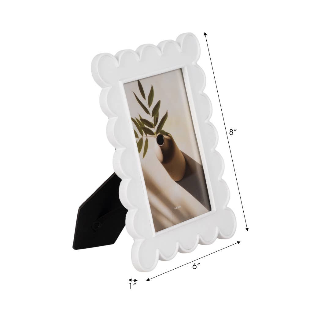 White Scallop Photo Frame
