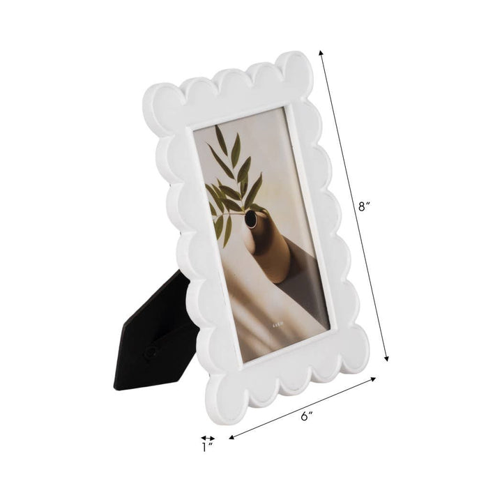 White Scallop Photo Frame