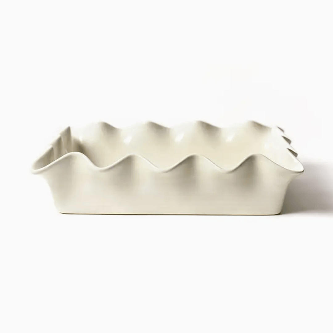 Ruffled rectangular casserole dish