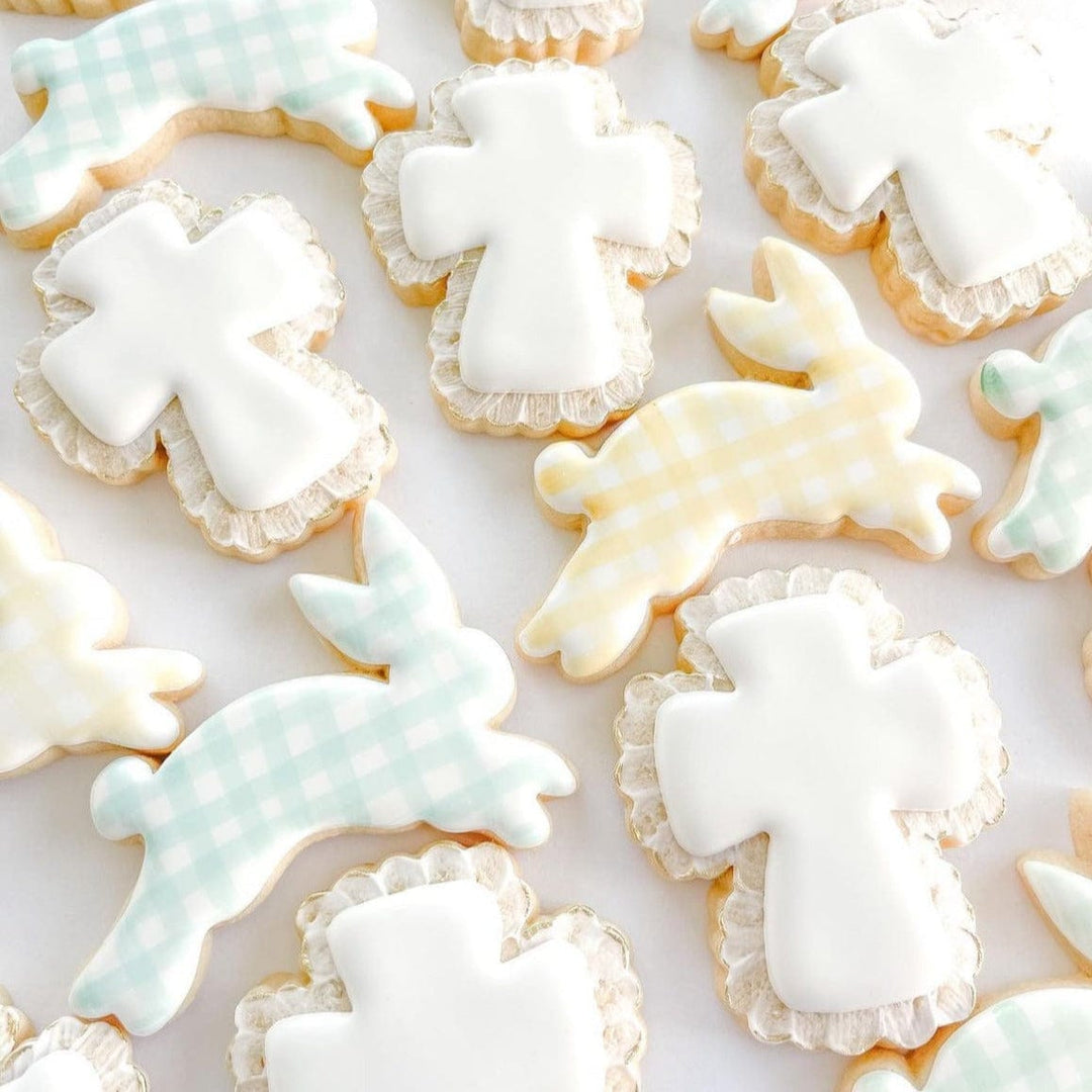 Easter sugar cookies from LC Design Co are always a favorite. Signup for the class for an evening of pure sweetness!
