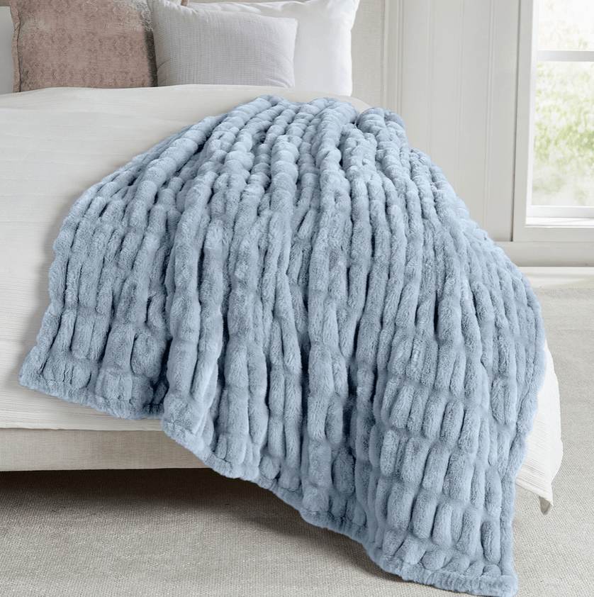 Luxury Heavyweight Ruched Blanket