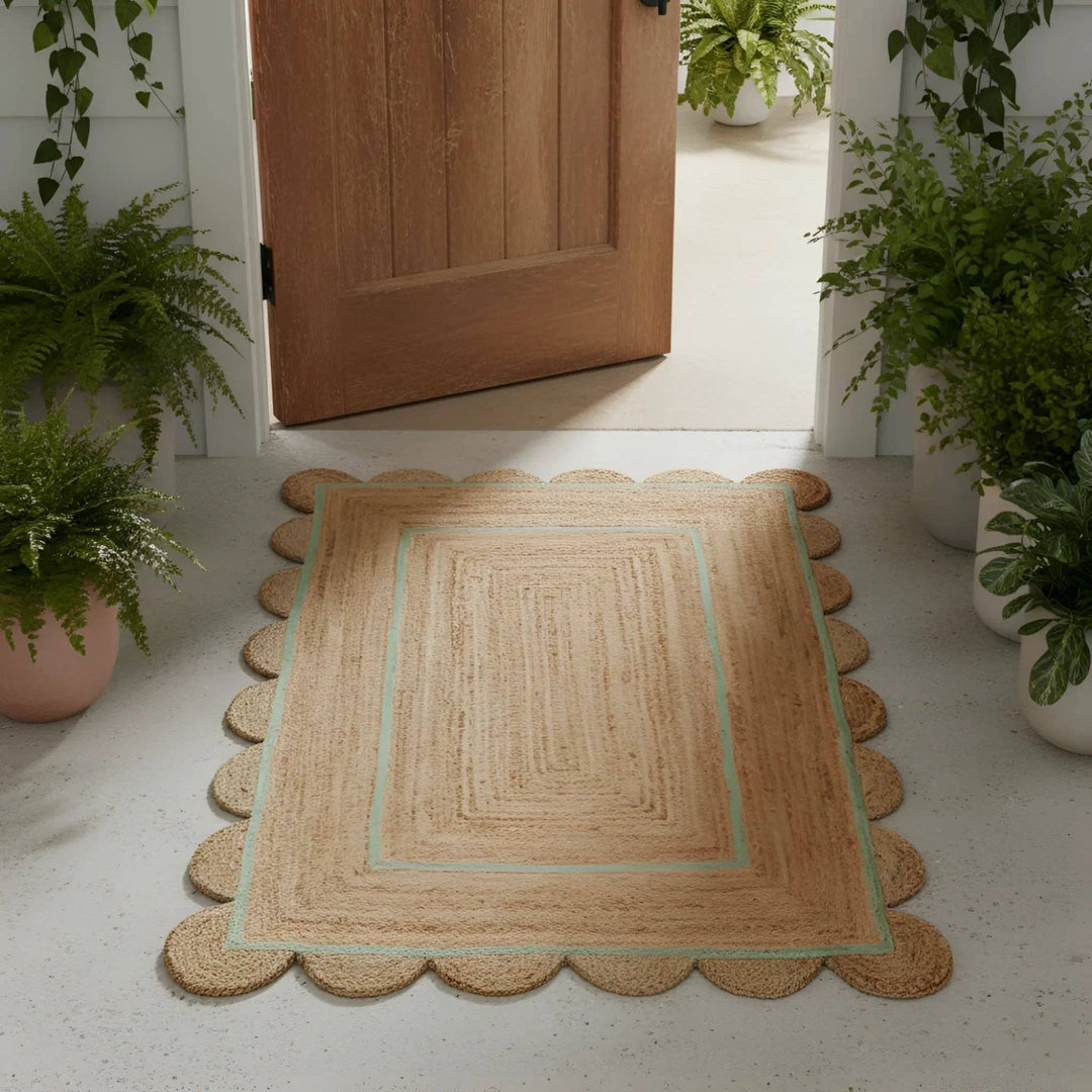 Handmade Turquoise Trim Scalloped Jute Rug
