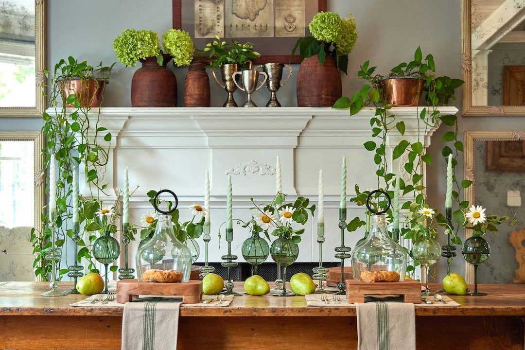 etúHOME Spruce Green Wine Glass Shaped Flower Vase