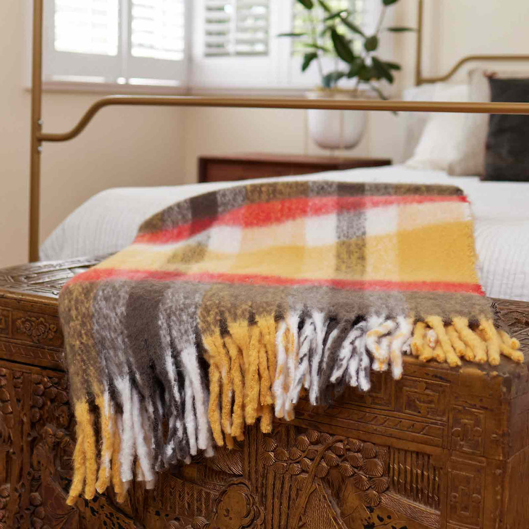 SPICE Cuddle Throw - Small Batch Specialty Gifts