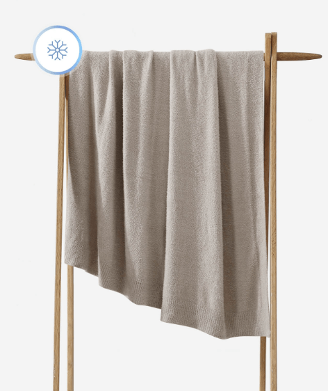 Sunday Citizen Cloud Cool Throw