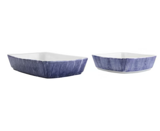 Liven up your home with the playful designs from the "Santorini" collection by Vietri. This elegantly patterned serveware shines in assorted blue and white patterns inspired by the beautiful mosaic tiles found in the Greek Isles. Dishwasher safe. Rectangular baker measures 13 3/4"L x 9 1/4"W. Square baker measures 9"L x 9"W. Item(s) are safely and securely packaged.
