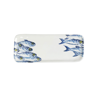 The Maccarello Narrow Rectangular Tray illustrates a school of blue mackerel, commonly found along the Mediterranean and Adriatic Sea, handpainted by maestro artisan, Gianluca Fabbro, using his unique sponging technique.